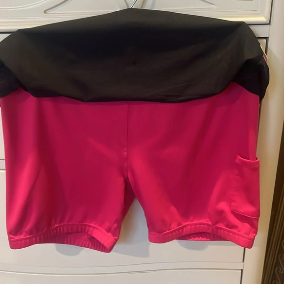 Ryka skort black w/pink under shorts. Large, like new. - Picture 3 of 4